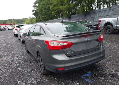 2012 Ford Focus Titanium from USA, damaged, VIN 1FAHP3J27CL419228